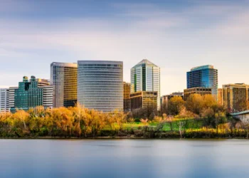 The state with the highest income isn’t New York or California. See the 15 states where people earn the most.