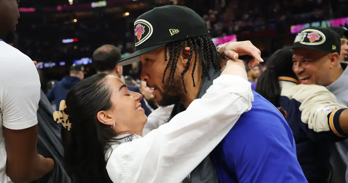 19 celebrity couples who met their soulmates when they were just teenagers