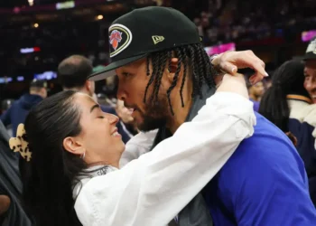 19 celebrity couples who met their soulmates when they were just teenagers