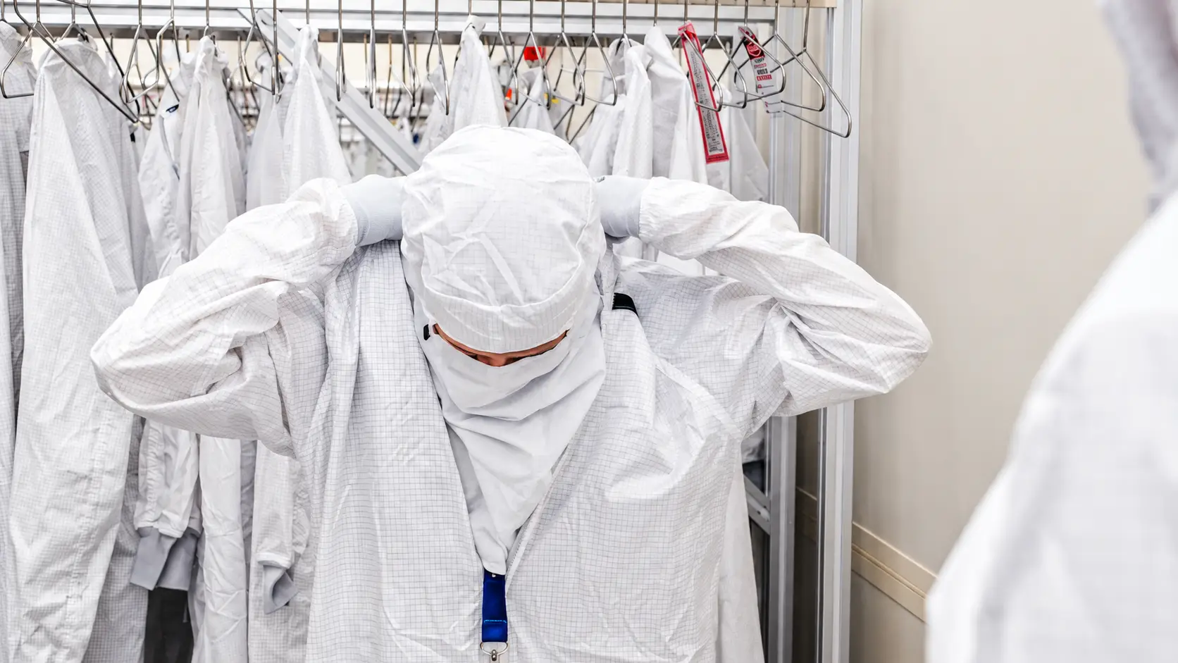 Business Insider producer suits up to head inside Intel's fab.