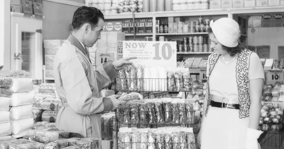 Photos of the first supermarkets show how grocery shopping has transformed over the last century