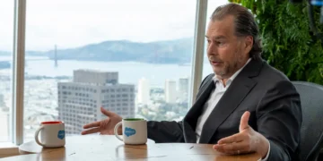 Salesforce lays off employees in a new round of cuts