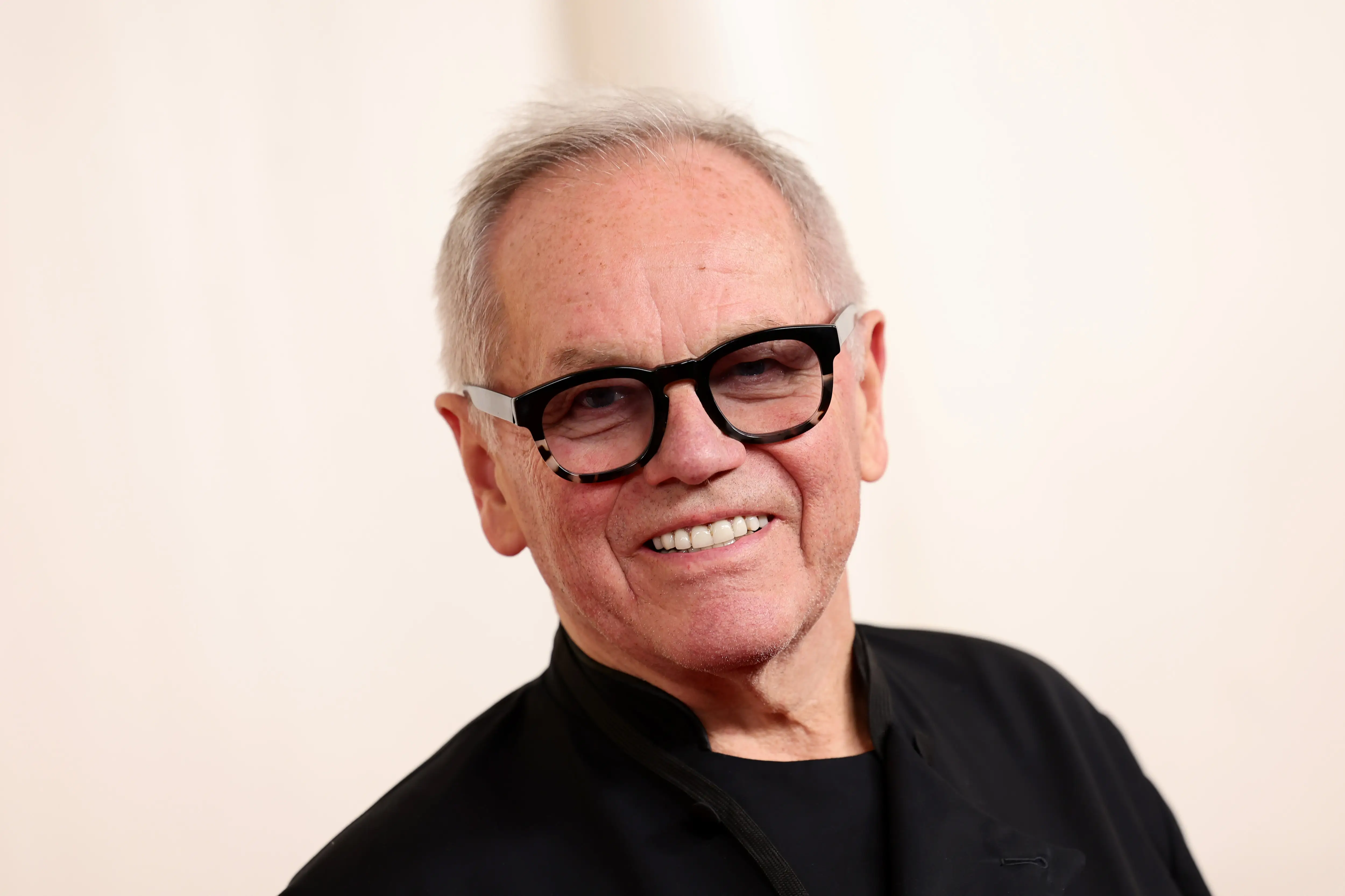 Headshot of Wolfgang Puck.
