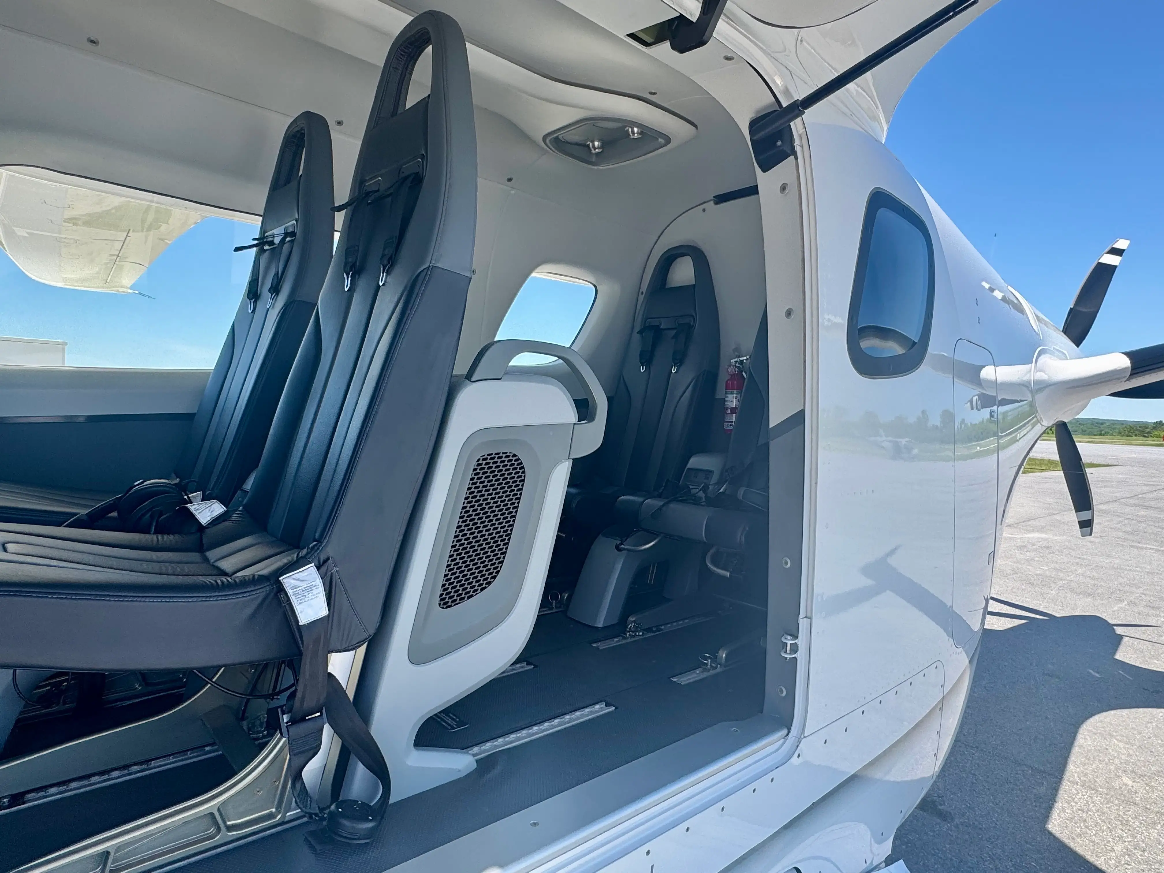 Cabin on Beta CX300.