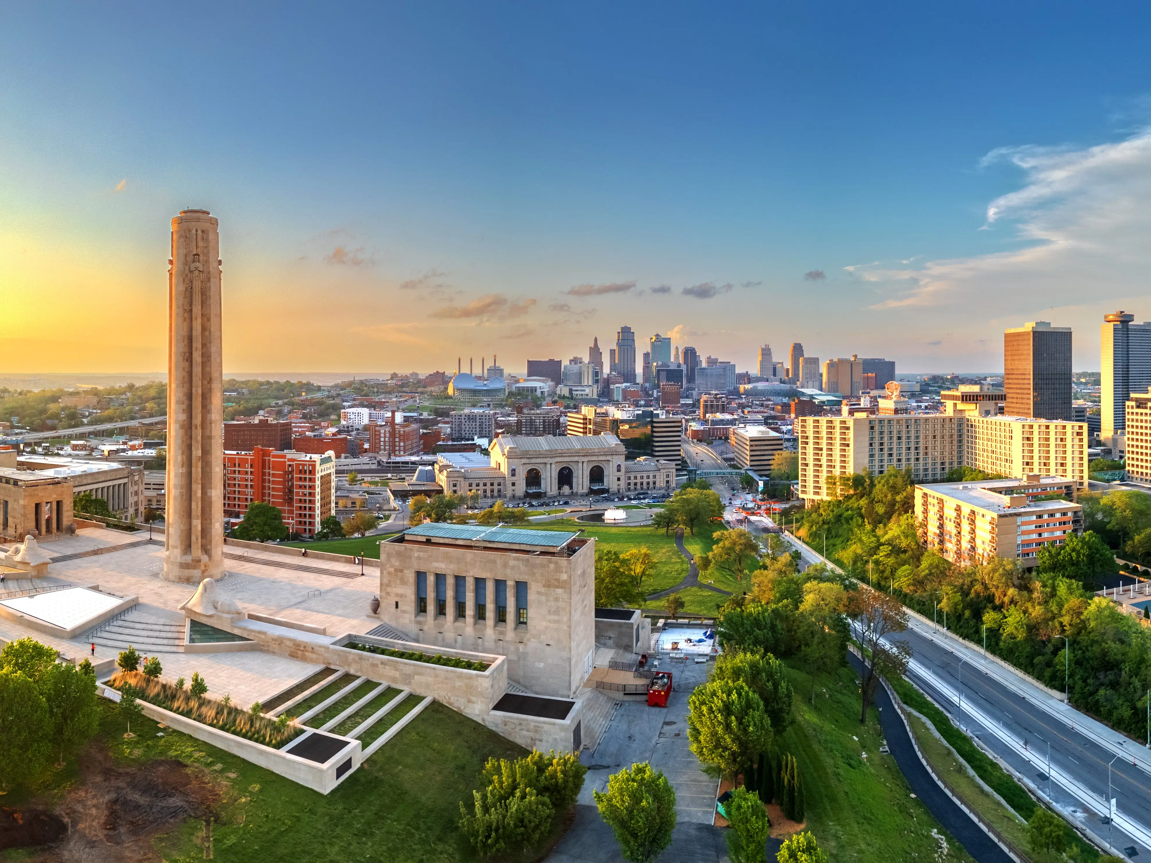 Kansas City, Missouri, USA downtown city skyline at twilight.