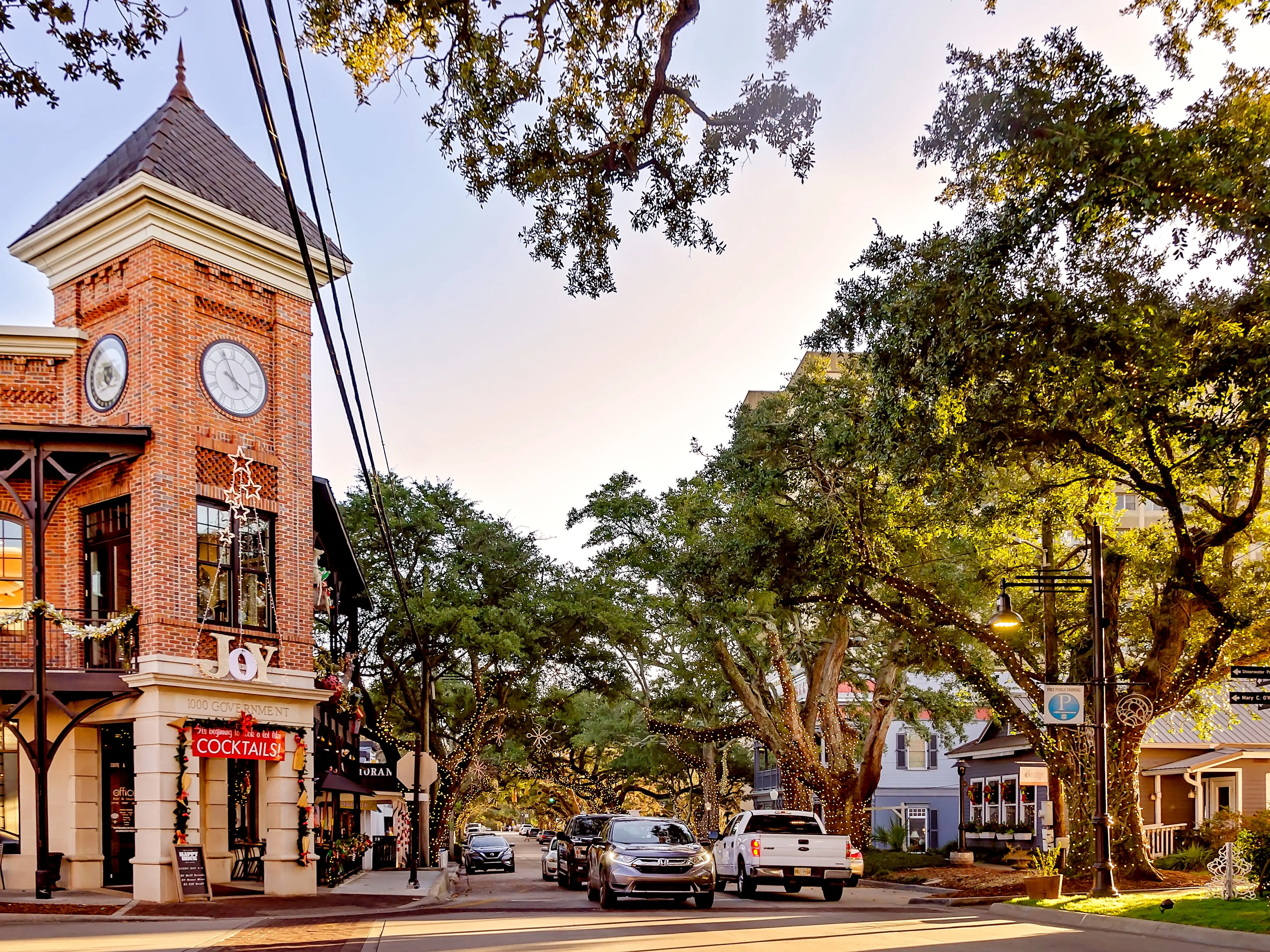Ocean Springs, Mississippi, USA - Dec. 28, 2022: Shops line Washington Avenue in Ocean Springs, Mississippi.