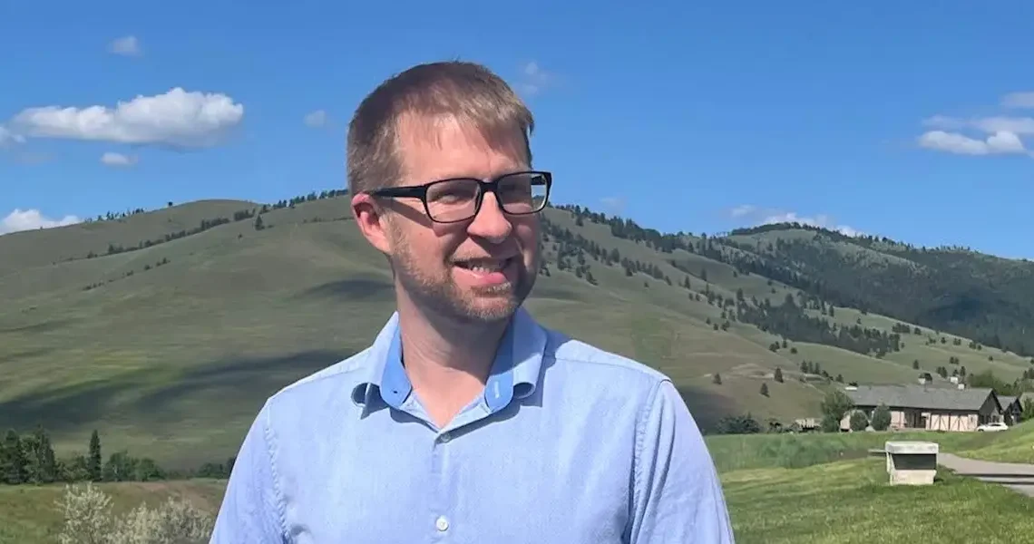 After get laid off by Amazon and Microsoft, he focused his job search on where tech was headed next