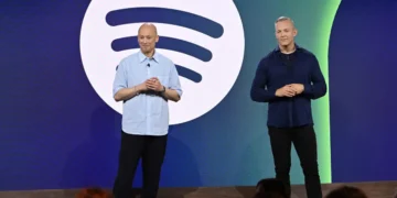 Spotify quietly took down over 57,000 podcasts peddling opioids, a US senator says