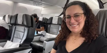 I spent over 19 hours in Icelandair’s premium class. The $2,637 flight offered me way more than just a comfier seat.