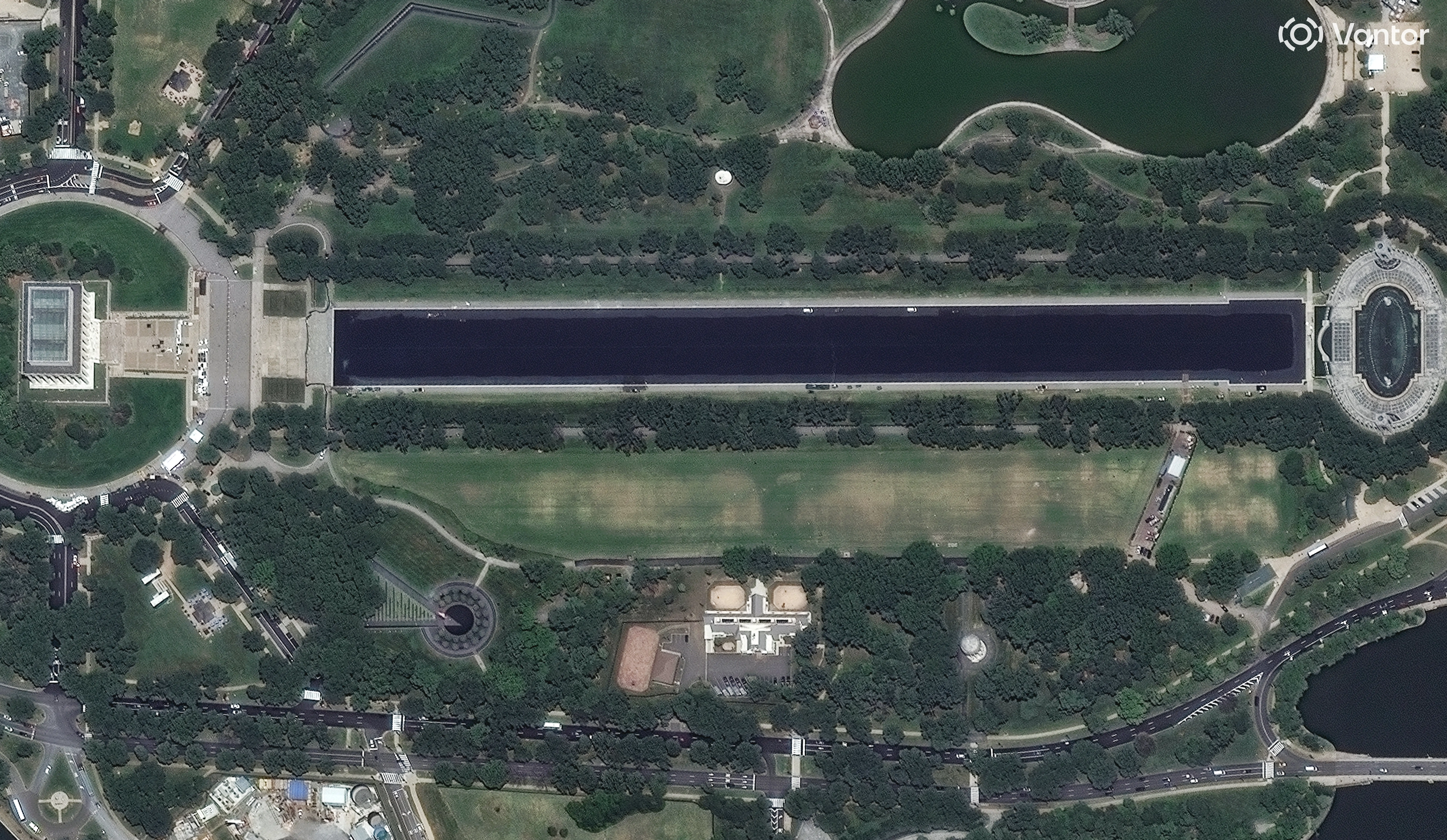 A satellite image of the Lincoln Memorial Reflecting Pool being refilled with dark blue water.