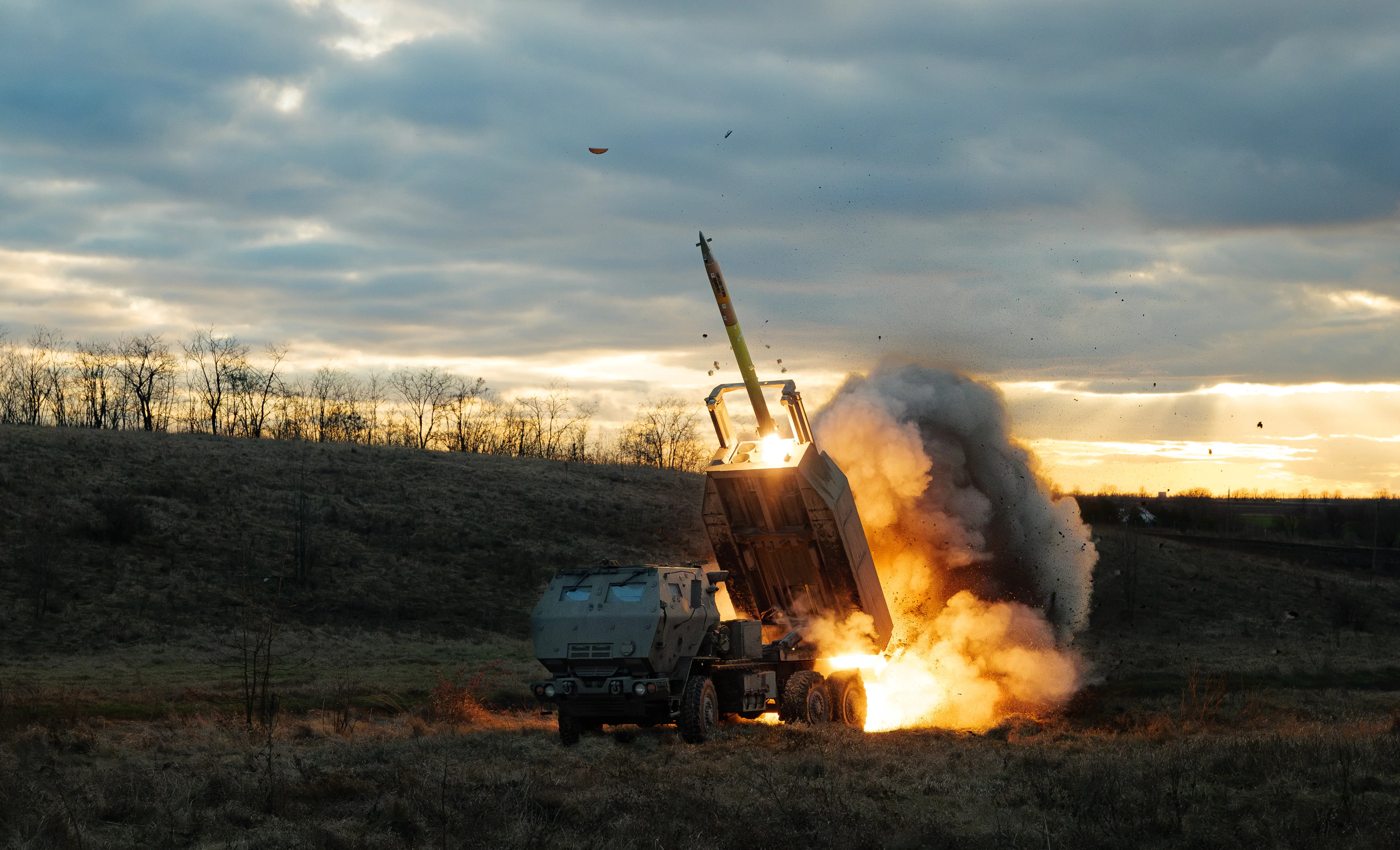 M142 HIMARS launches a rocket on a Russian position