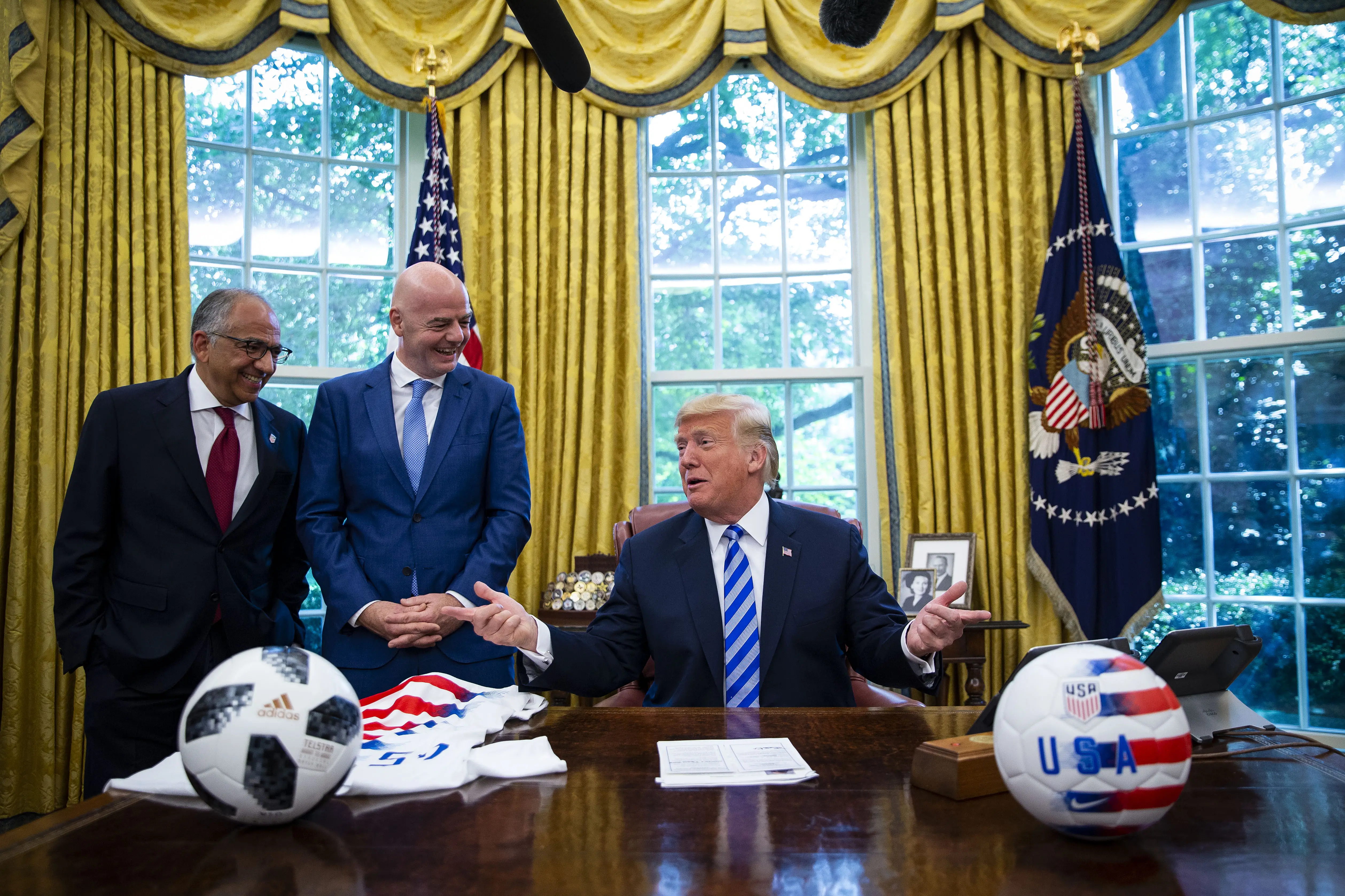 Carlos Cordeiro, left, with Gianni Infantino, and President Donald Trump in the Oval Office in 2018.