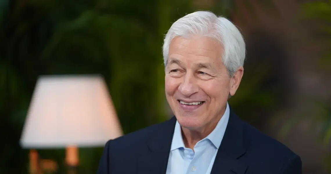 Jamie Dimon is throwing a party to woo SpaceX employees who just struck it rich