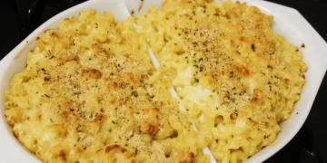 I tried Martha Stewart’s and Ina Garten’s baked mac and cheese recipes. The best added an unexpected ingredient.