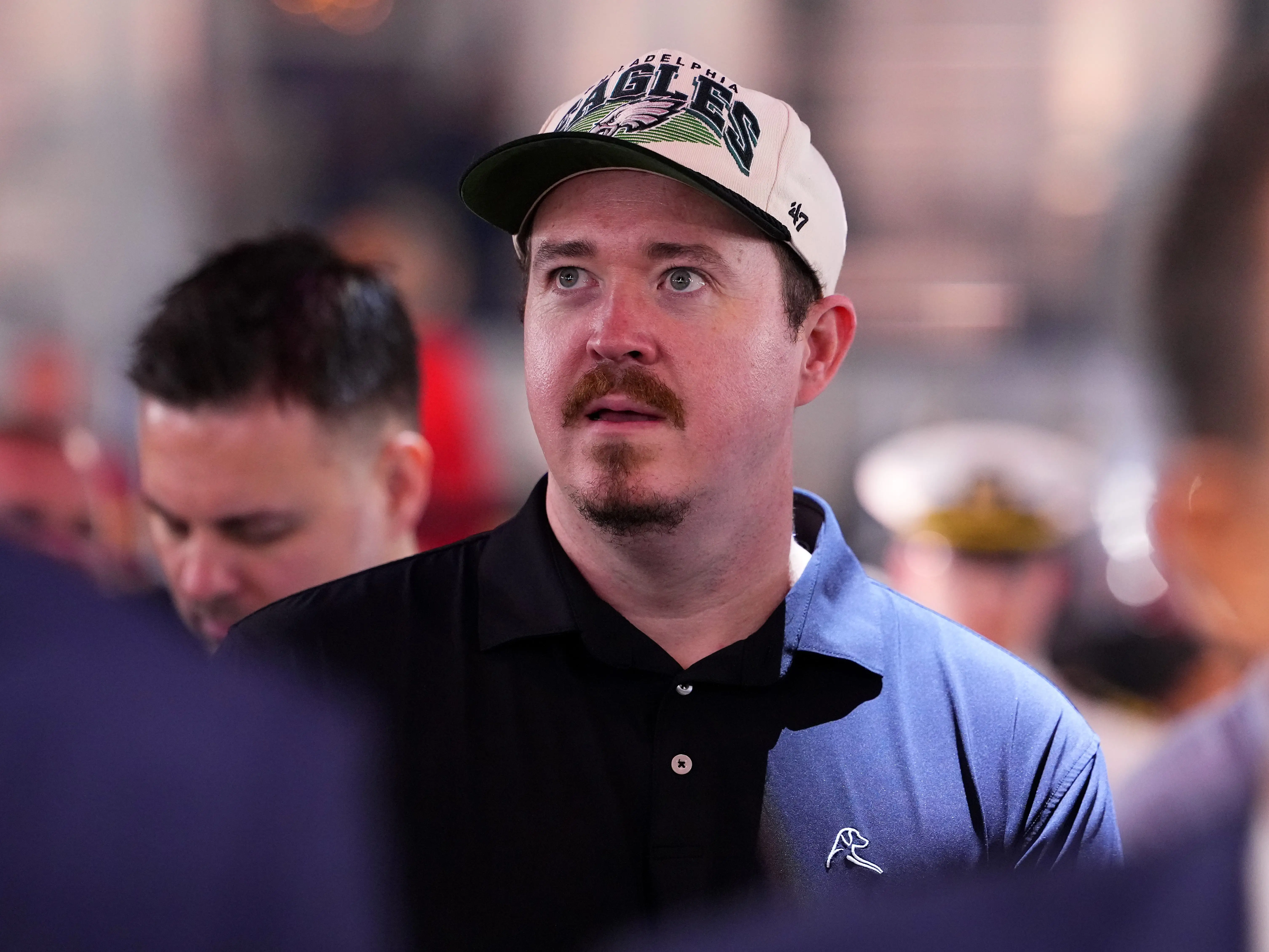 Shane Gillis in a Philadelphia Eagles hat.