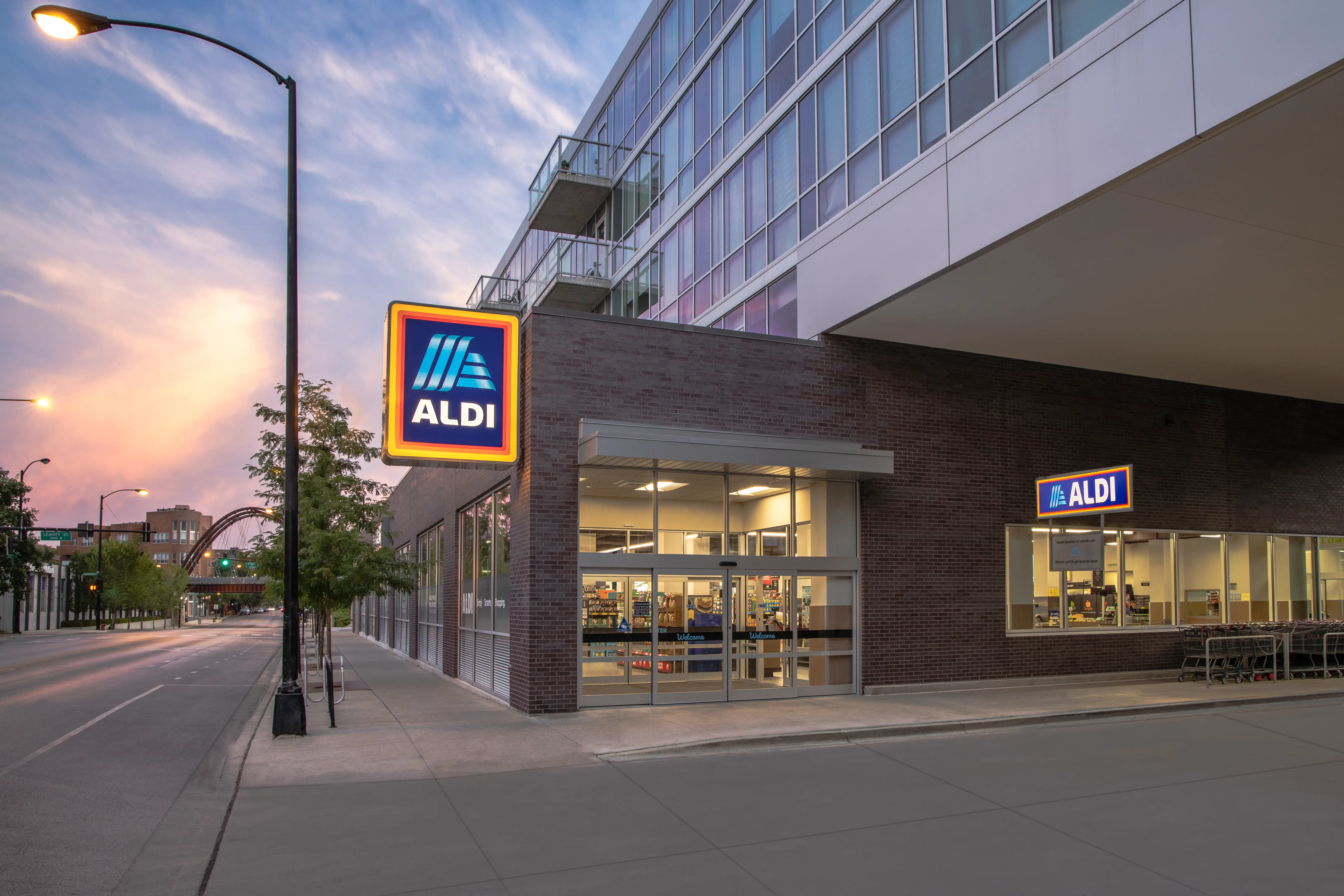 The exterior of an ALDI grocery store.