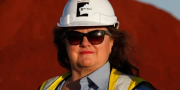 A mining billionaire made a major bet on SpaceX — and is eyeing potential ties to Musk’s company