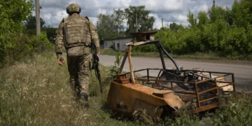 Ukrainian operators say troops don’t need a bunch of different war robots. They need more services.