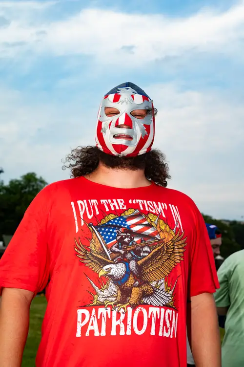 UFC fight attendee