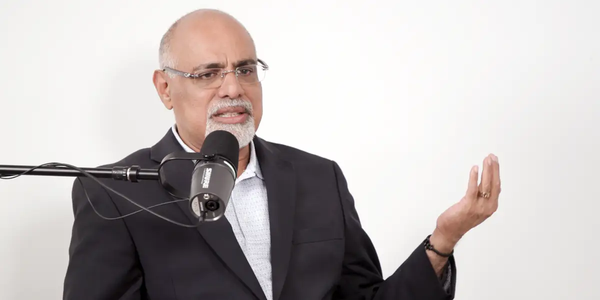 Marketer who cut Mastercard's ad budget 70% says traditional advertising is dead