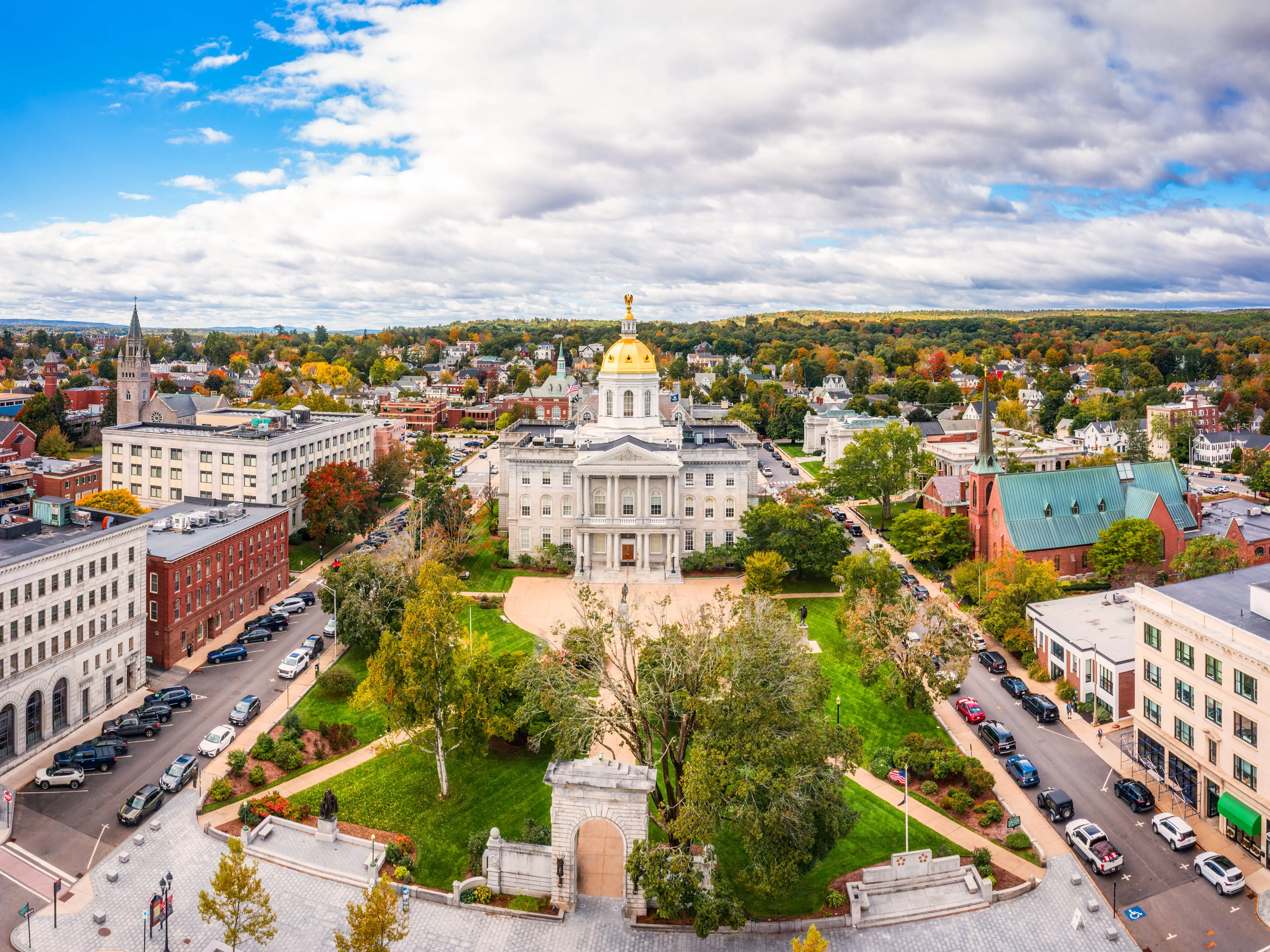 Aerial view of Concord and the New Hampshire State House. The capitol houses the New Hampshire General Court, Governor, and Executive Council.