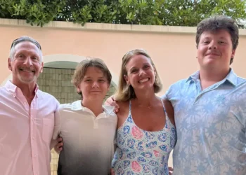 A family traded Connecticut for retirement in a car-free Costa Rica beach town