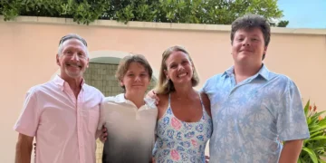 A family traded Connecticut for retirement in a car-free Costa Rica beach town