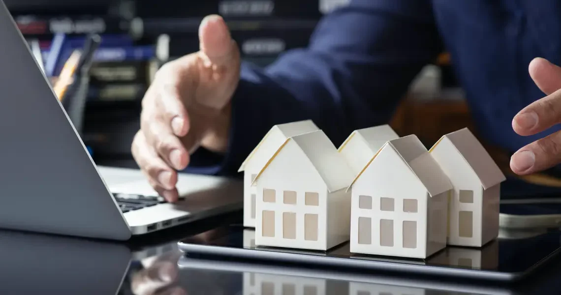 Real estate investors using rentals for cash flow are switching to more passive strategies to make money while they sleep