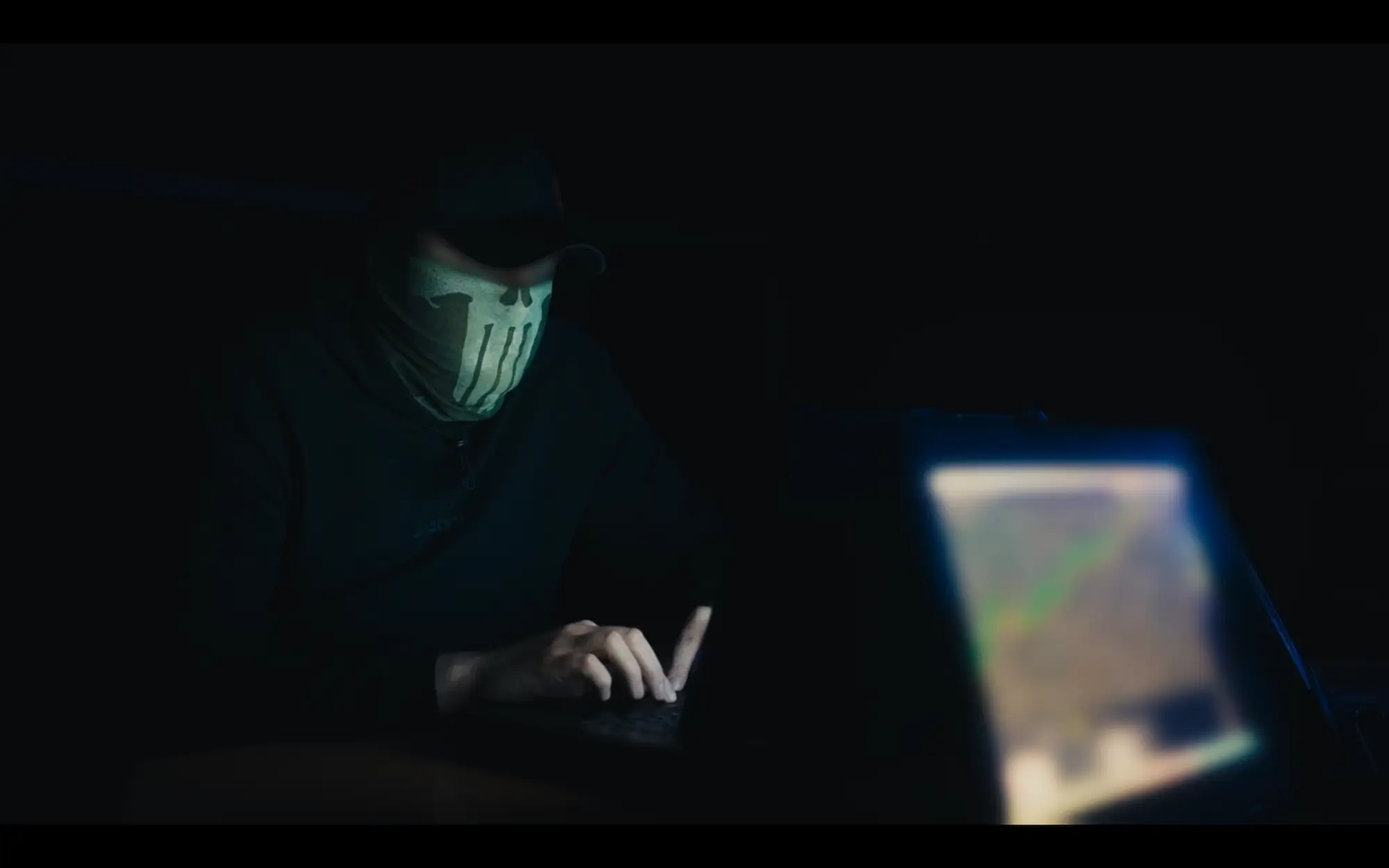 GUR operatives map out the drone flight paths into Russia.
