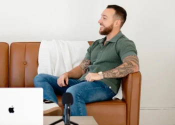 A millennial who’s tried more than 30 side hustles shares the most lucrative, the biggest flop, and the easiest way to get started