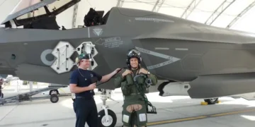 A Marine who flew the F/A-18, F-16, F-22, and F-35 says one jet stood apart