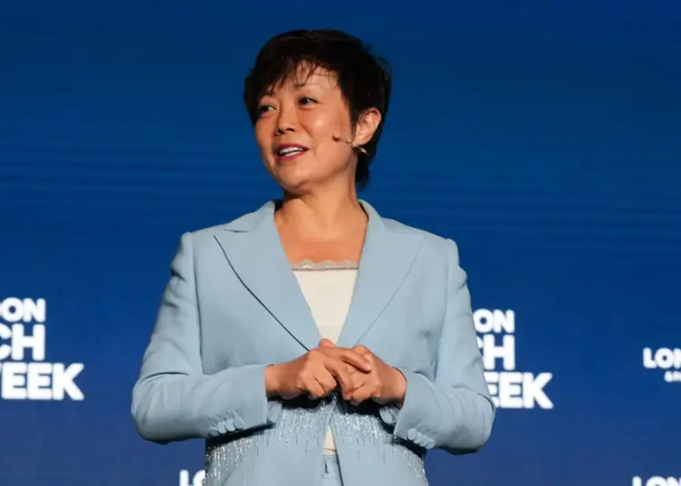 BYD’s Stella Li tells BI she wants to put humanoid robots in every car showroom