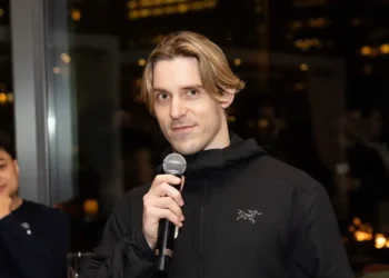 See the pitch deck AI observability startup Sazabi used to raise $8 million seed round from YC and J2 Ventures
