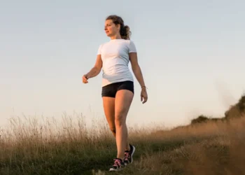 Worried about hormones like cortisol and testosterone? Here are 8 daily habits a top endocrinologist recommends