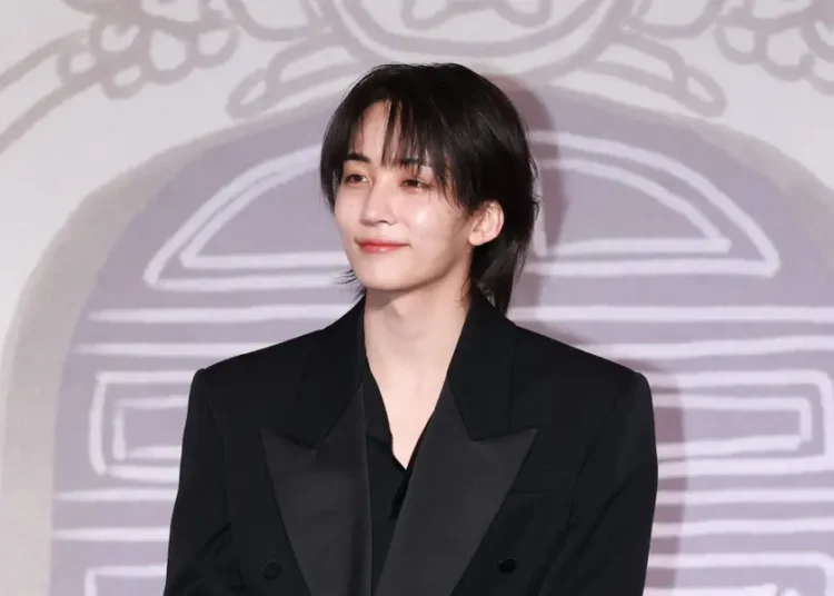 Seventeen’s Jeonghan is back in K-pop life after years on hiatus — with a new take on working 9-to-6