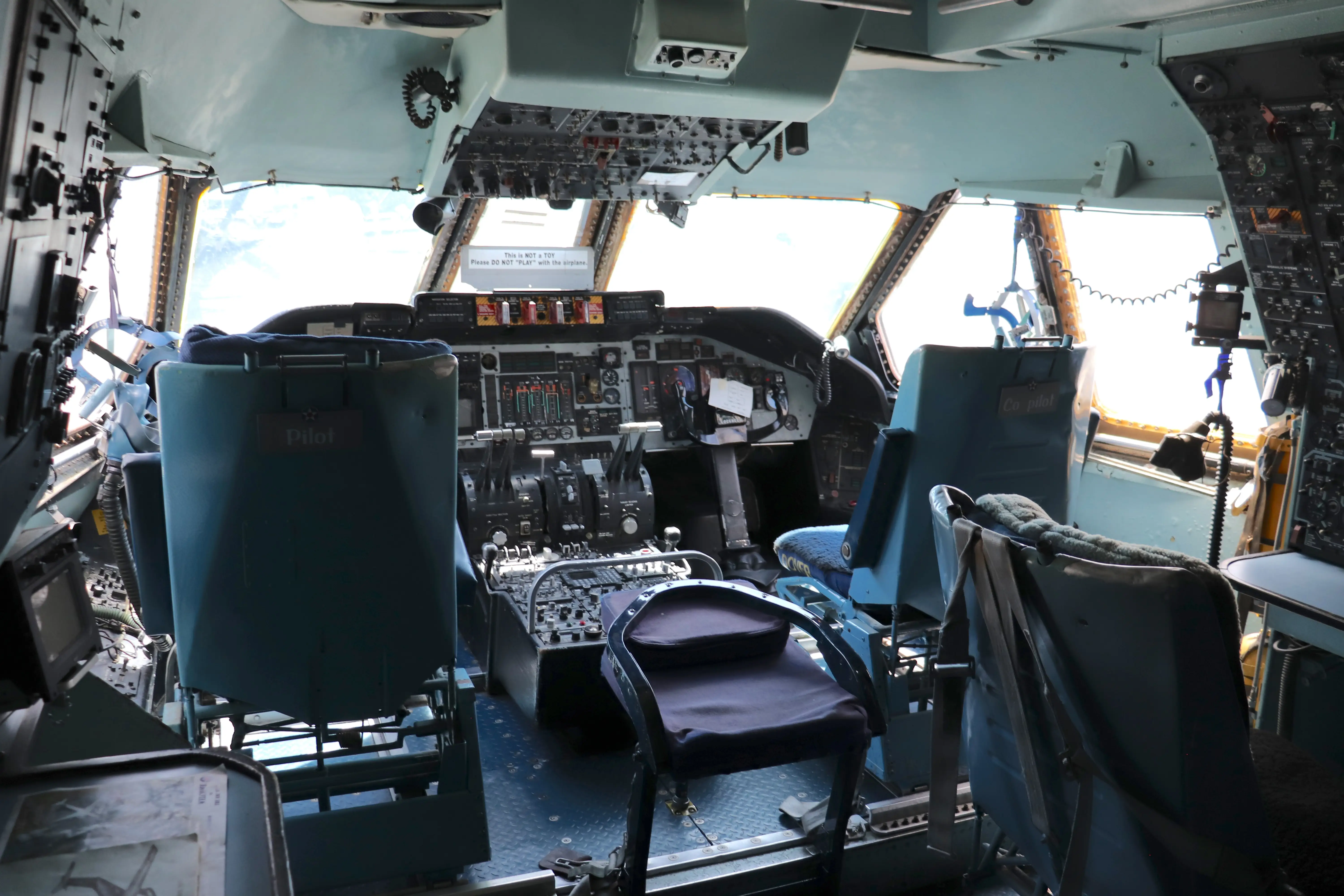The flight deck inside the C-141B Starlifter.