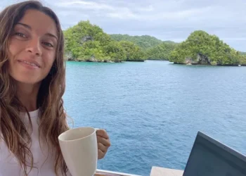 I love scuba diving and coding. So I figured out a way to make a living doing both.