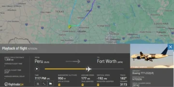 Pilots react to a Boeing 777 freighter that came within feet of the ground in a ‘reckless’ stunt over Texas