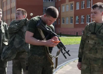 Russian high schools now require 17 hours of basic military training classes for 6th to 11th grade