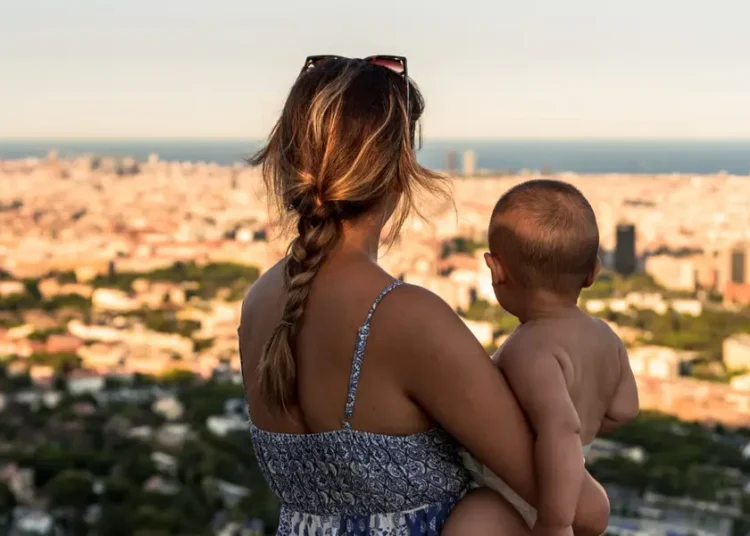 I help American families move abroad like mine did. Here are my 5 best tips for actually making relocation a reality.