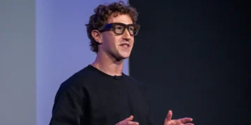 Mark Zuckerberg says he doesn’t buy the anxiety about AI-related job displacement