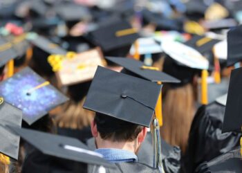 The discount for student loan payers who enroll in autopay just went up