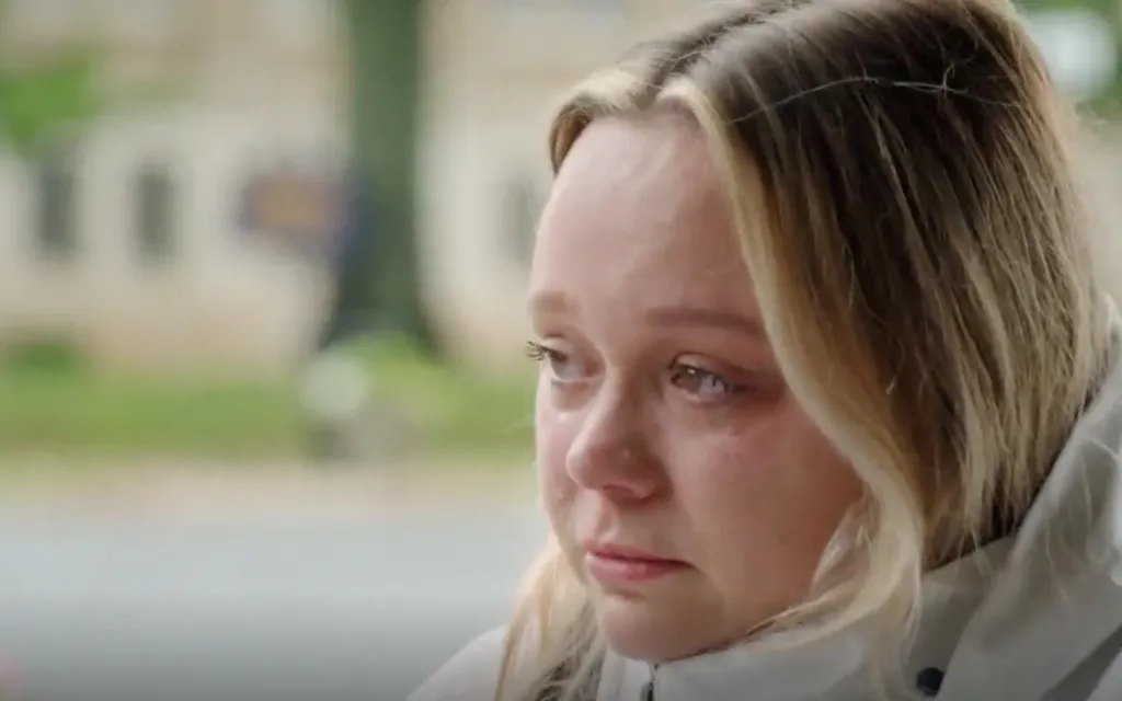 Mallorie in tears after Rasit confronts her ex.