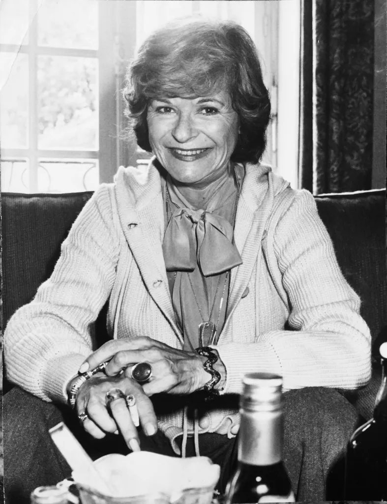 Maggie Field smiling after moving to Paris in 1970.