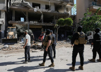 Iran Peace Deal in Peril After Israeli Strikes on Beirut