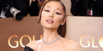 Ariana Grande Apologizes for Delaying Tour Dates Amid Tech Issues: ‘I Cannot Wait to See You’