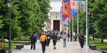 Over 100 Artists Threaten to Sue Venice Biennale for Including Them in Awards