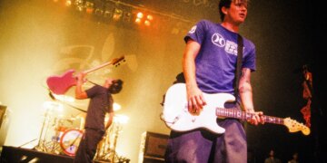 3 Underrated Bonus Tracks to Celebrate 25 Years of Blink-182’s ‘Take Off Your Pants and Jacket’