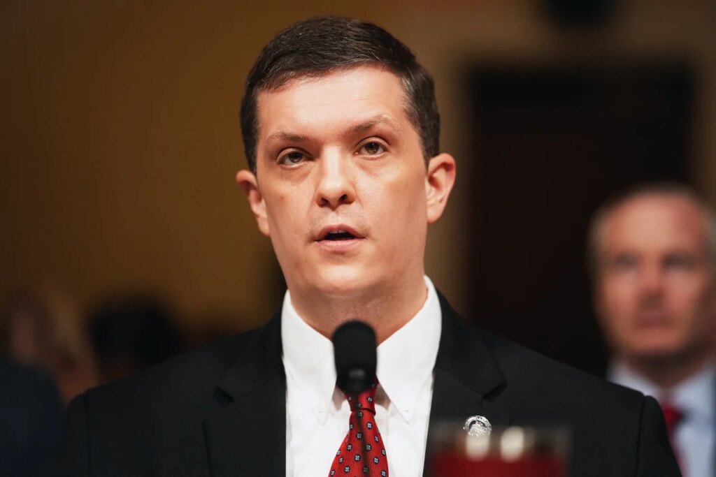 CISA Tells US Agencies to Fix Security Bugs in as Little as 3 Days Thanks to AI Threats