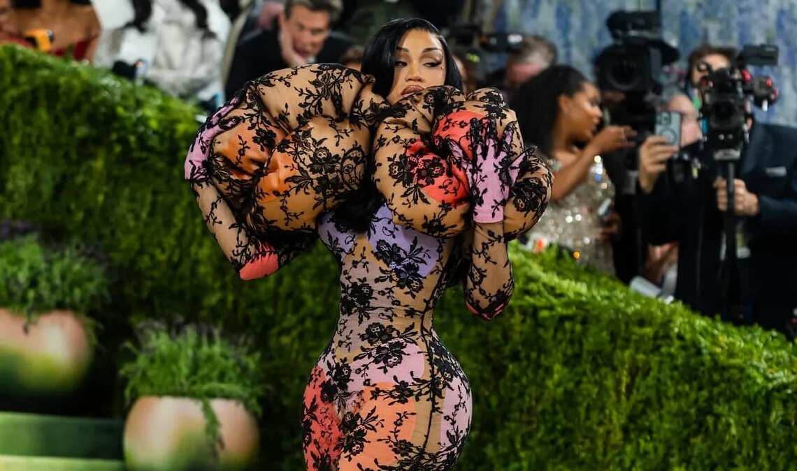 Cardi B Tries to Squash Beef With Latto in Lengthy Public Apology: ‘I Didn’t Mean Any Harm’